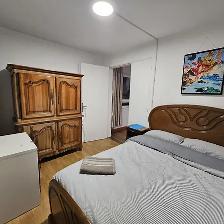 Chambres Lumineuses Avec Vue Sur Paris Montmartre パリ