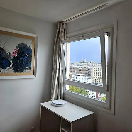 Chambres Lumineuses Avec Vue Sur Paris Montmartre パリ