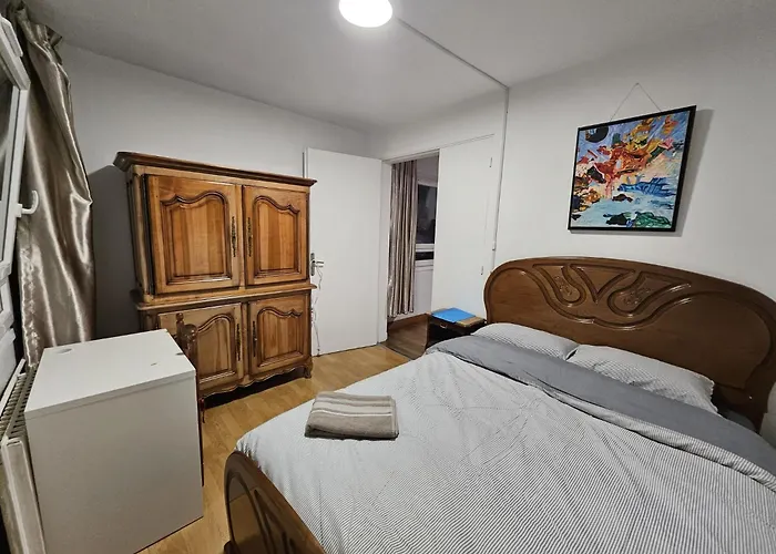 Lumineuses Avec Vue Sur Montmartre 巴黎